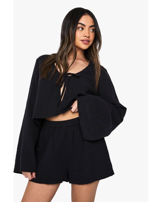 Boohoo Black Cheesecloth Elasticated Waist Shorts