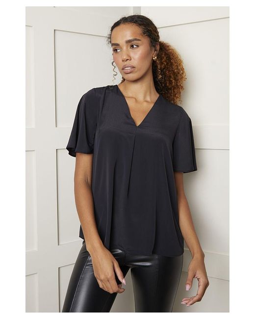 v neck flutter sleeve top