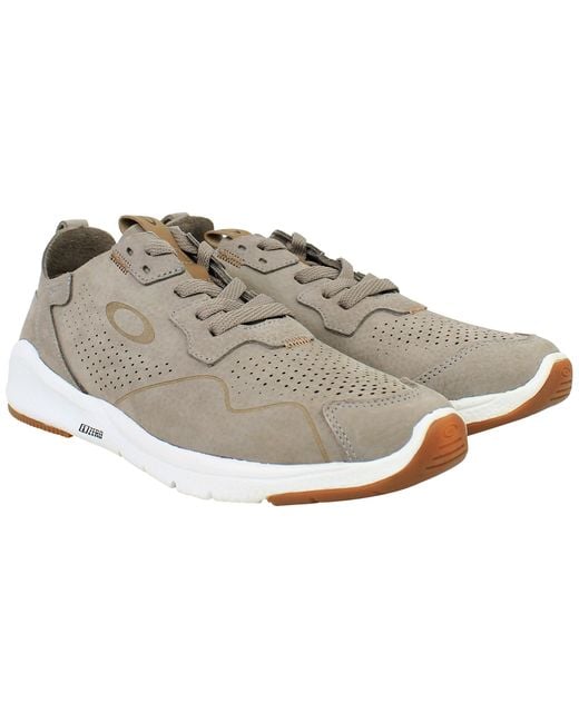 Oakley Gray 4Am Premium Trainers Suede for men