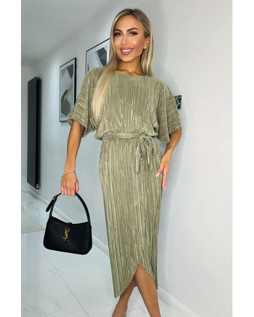 AX Paris Green Light Short Sleeve Tie Waist Plisse Midi Dress