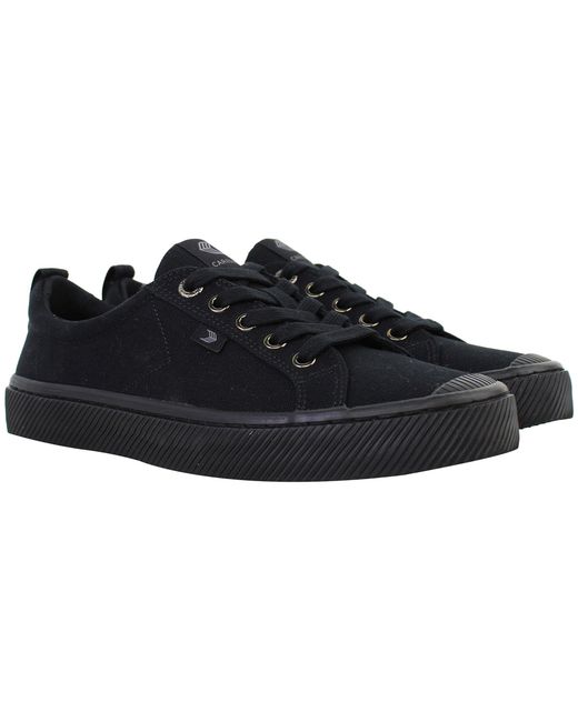 CARIUMA Black Oca Low Plimsolls