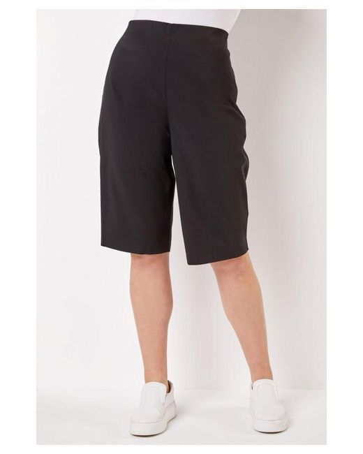 Roman Curve Black Knee Length Elastic Waist Stretch Shorts