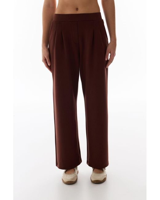 Penti Red Mid-Waist Wide-Leg Pleated Trousers