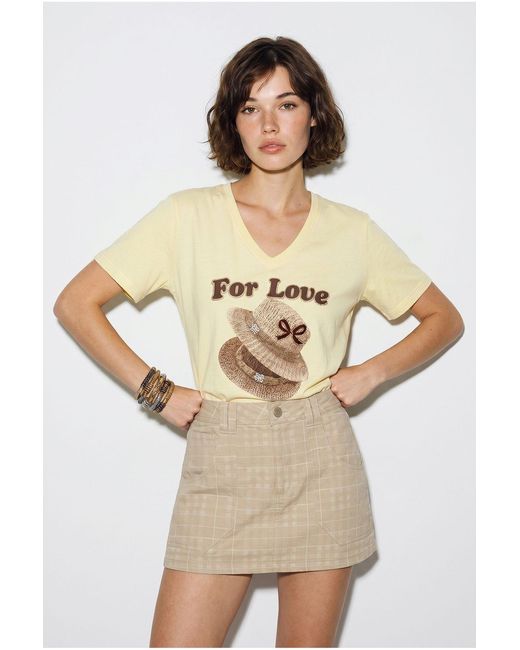 Bianco Lucci Natural Oversized V-Neck Printed T-Shirt