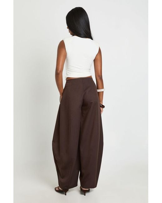 Boohoo Brown Pleated Barrel Leg Tailored Trousers