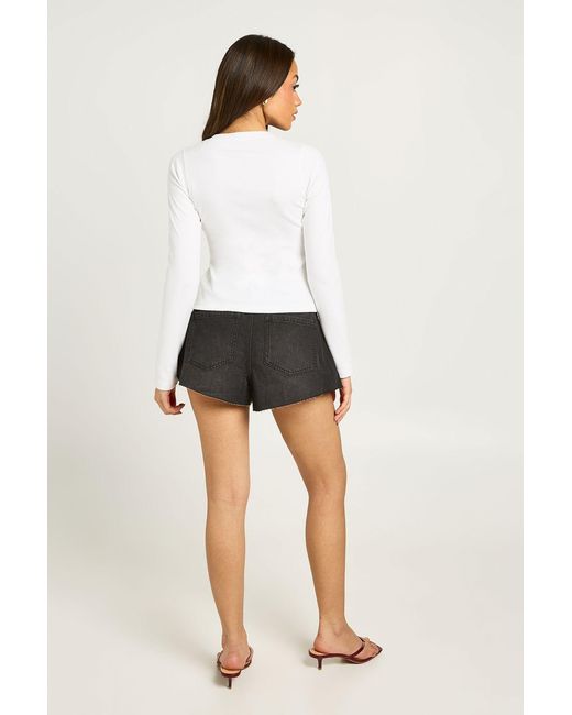 Boohoo Black Flippy Wide Leg Denim Short