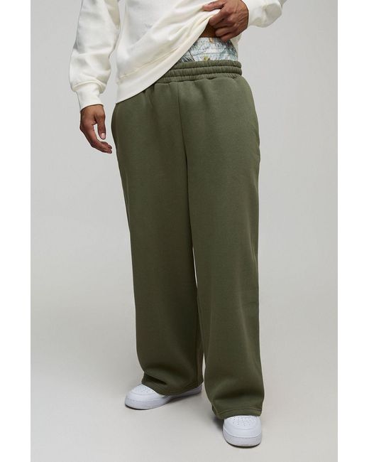 BoohooMAN Green Wide Leg Camo Printed Boxer Waistband Joggers for men