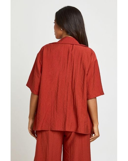 Boohoo Red Linen Look Short Sleeve Beach Shirt