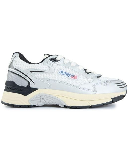 Autry White Hyperway Low Trainers
