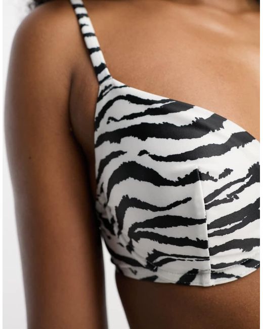 DORINA Black Burdine Underwire Bikini Top