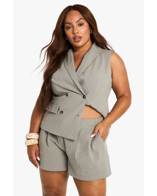 Boohoo Green Plus Linen Tailored Short