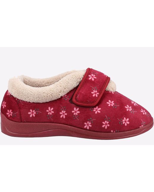 Fleet   Foster Red Tunnis Memory Foam