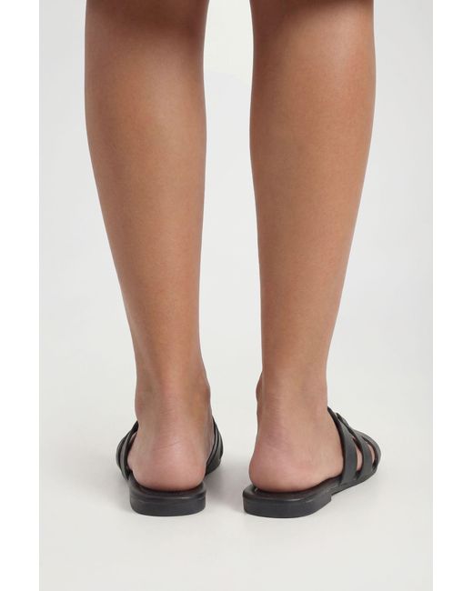 Boohoo White Strappy Buckle Detail Sliders
