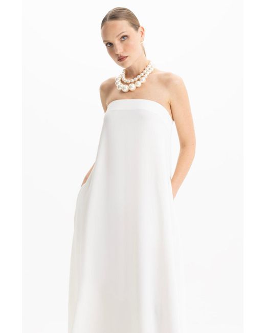 Lora Istanbul White Amy Crepe Strapless Maxi Dress