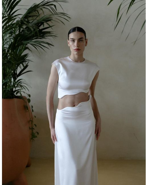 Maet White Rhea Silk Skirt Set