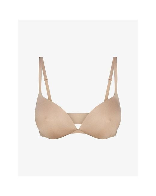 Skims Natural Ultimate Nipple Wireless Push-Up Bra