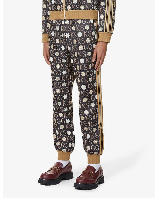 lyle and scott jogging bottoms