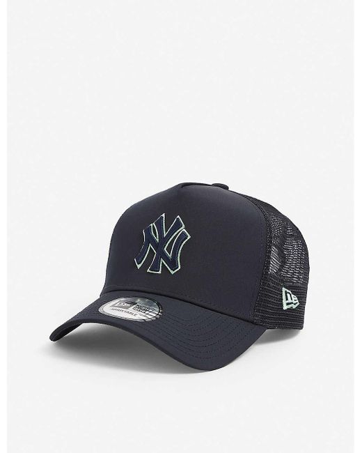 New Era Tonal Mesh Trucker New York Yankees Cap (green/grey)