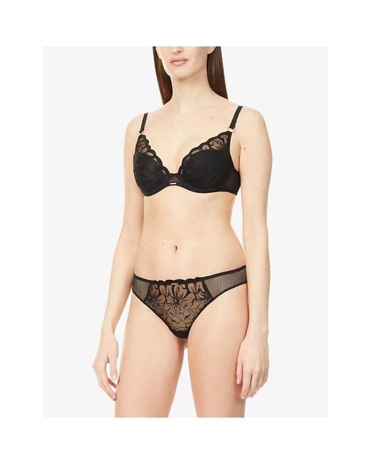 Chantelle Black Fleurs Embroidered Plunge T-Shirt Bra
