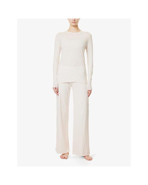 Skin White Long-Sleeved Round-Neck Cotton T-Shirt