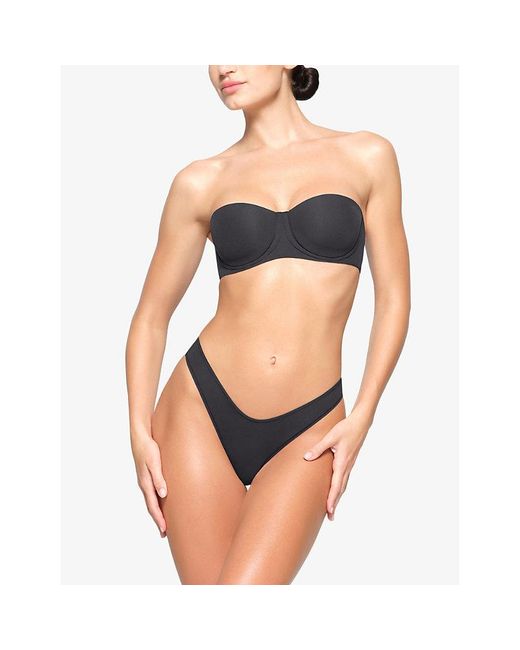 Skims Black Fits Everybody Strapless Stretch-Woven Bra