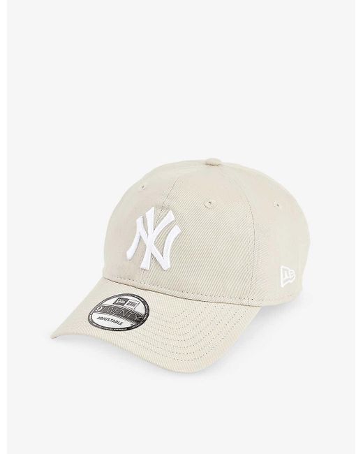 KTZ White 9twenty New York Yankees Cotton Cap for men