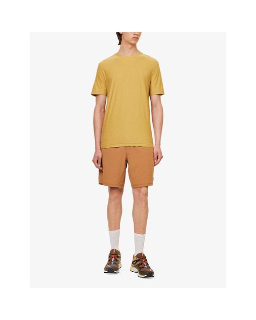 vuori Yellow Strato Tech Brand-patch Regular-fit Stretch-woven T-shirt for men