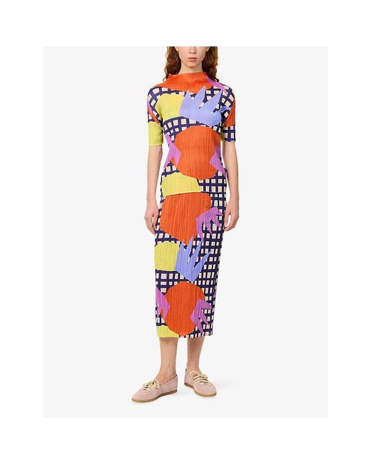 Pleats Please Issey Miyake Red Graphic-Print Pleated Knitted Midi Skirt