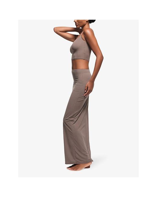 Skims Brown Fits Everybody Slim-Fit Stretch-Woven Maxi Skirt