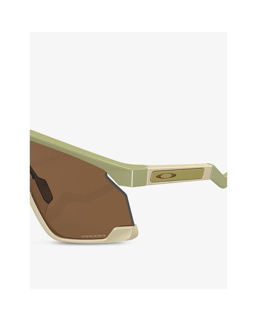 Oakley Brown Oo9280 Bxtr Shield-frame O-matter Sunglasses