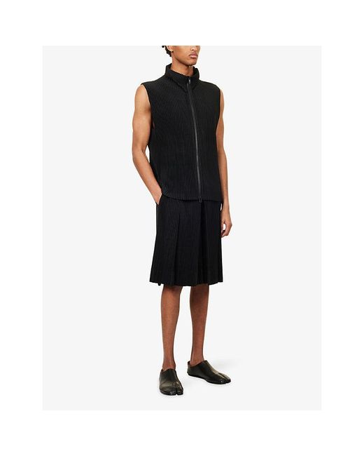 Homme Plissé Issey Miyake Black Tailored Pleats Pleated Shorts for men