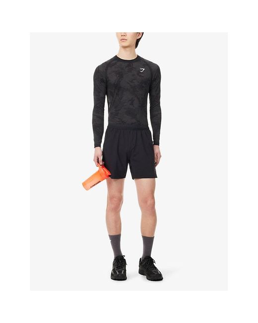 GYMSHARK Black Geo Seamless Logo-Print Stretch-Woven T-Shirt for men