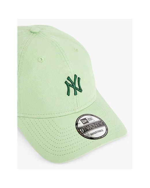 KTZ Green 9twenty New York Yankees Cotton Baseball Cap for men