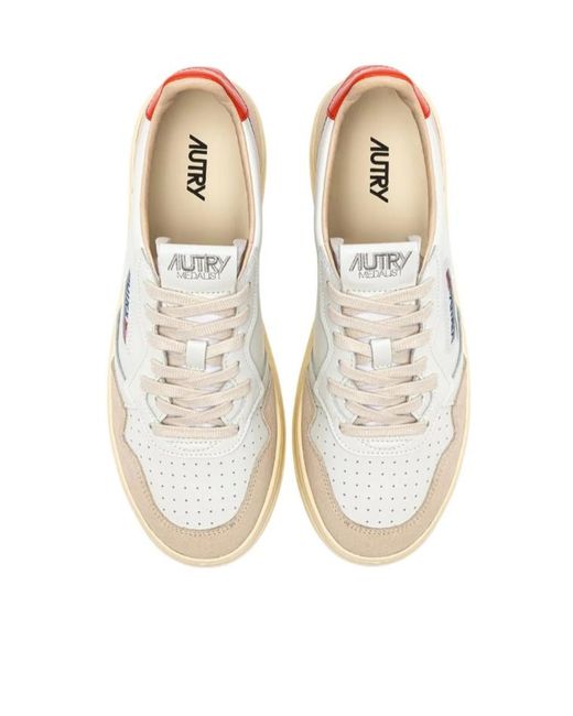 Autry White Medalist Low Sneakers