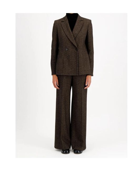 Harris Wharf London Black Double-Breasted Blazer
