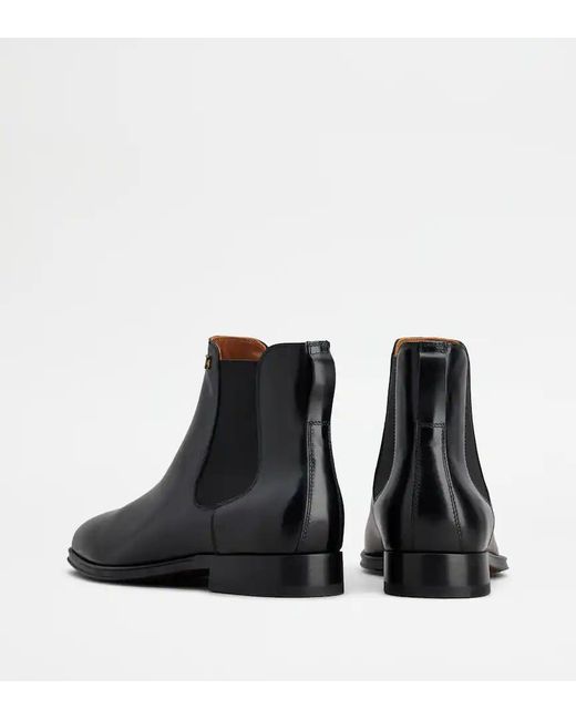 Tod's Black Logo-Plaque Leather Ankle Boots for men