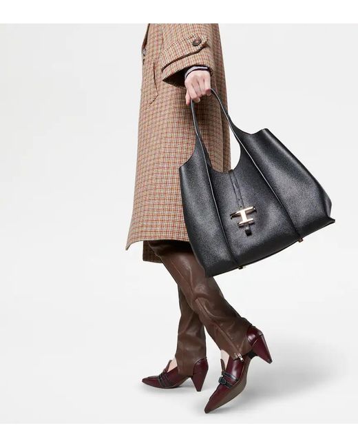 Tod's Black Timeless Top Handle Medium Shopping Bag
