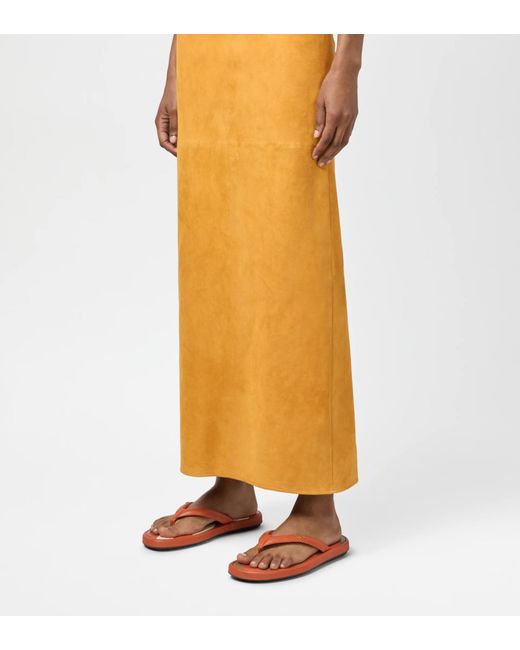 Tod's Brown Stripe Detail Flip Flops