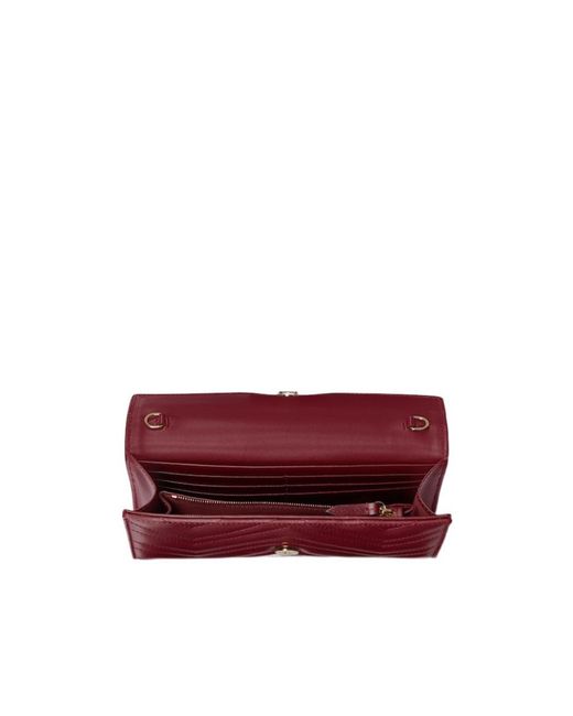 Gucci Red Logo Plaque Quilted Clutch Bag