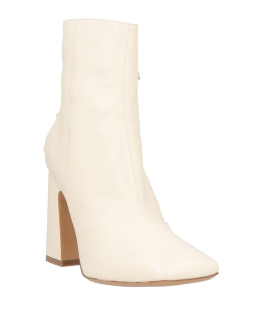 Maison Margiela Natural Plain Leather Short Boots