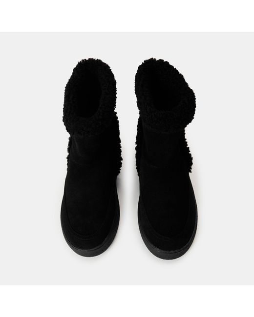 Moon Boot Black Solid Color Ankle Boots