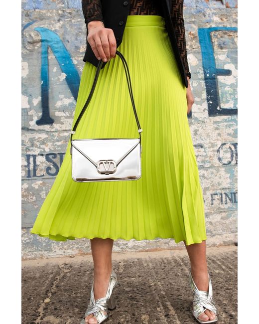 MM6 by Maison Margiela Green Pleated Crepe Midi Skirt