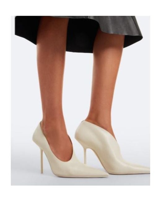 Victoria Beckham White Sloane Leather Pumps