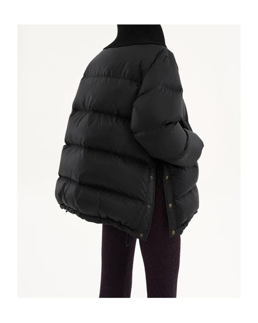 Chloé Black High-Necked Down Jacket