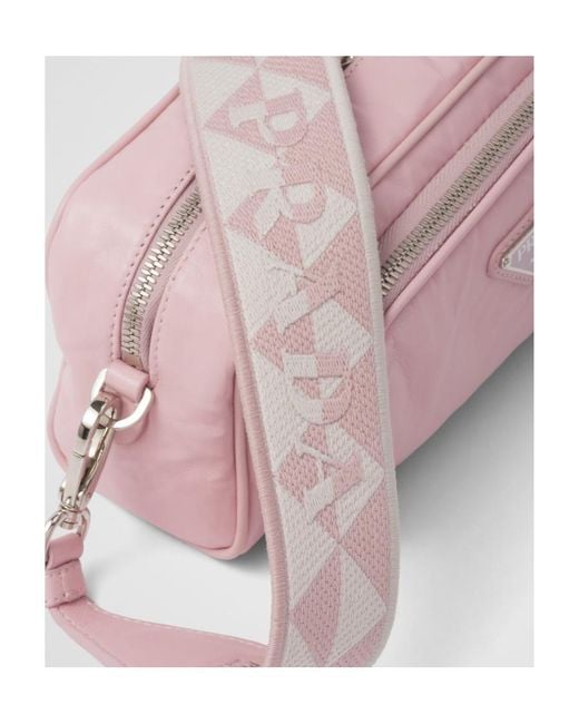 Prada Logo Plaque Zipped Shoulder Bag in Pink | Lyst
