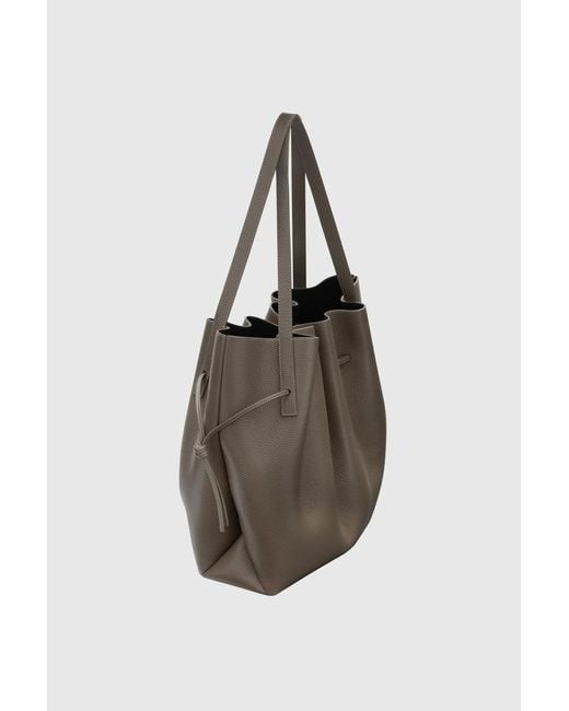 Yuzefi Brown Scallop Tote