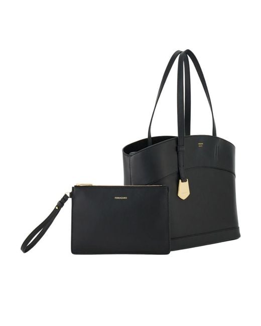 Ferragamo Black Ferragamo Charming Small Shoulder Bag