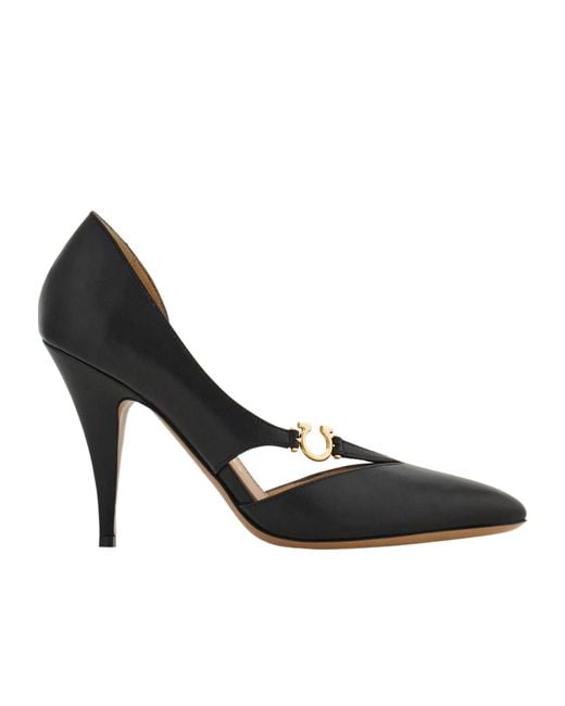 Ferragamo Black Pump With Gancini Detail