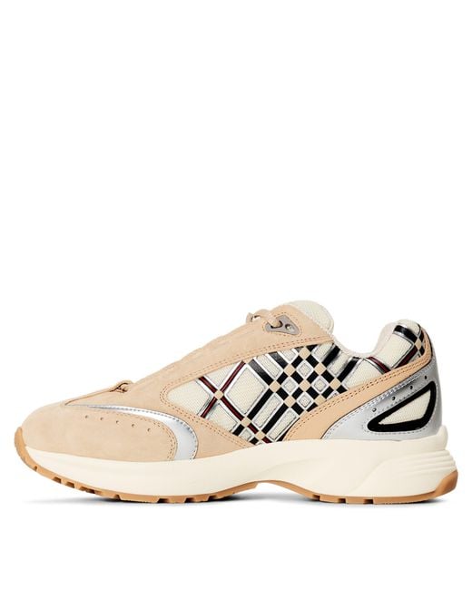 Burberry White Simple Sports Shoes