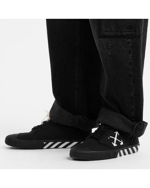 Off-White c/o Virgil Abloh Black Low-Top Canvas Sneakers for men